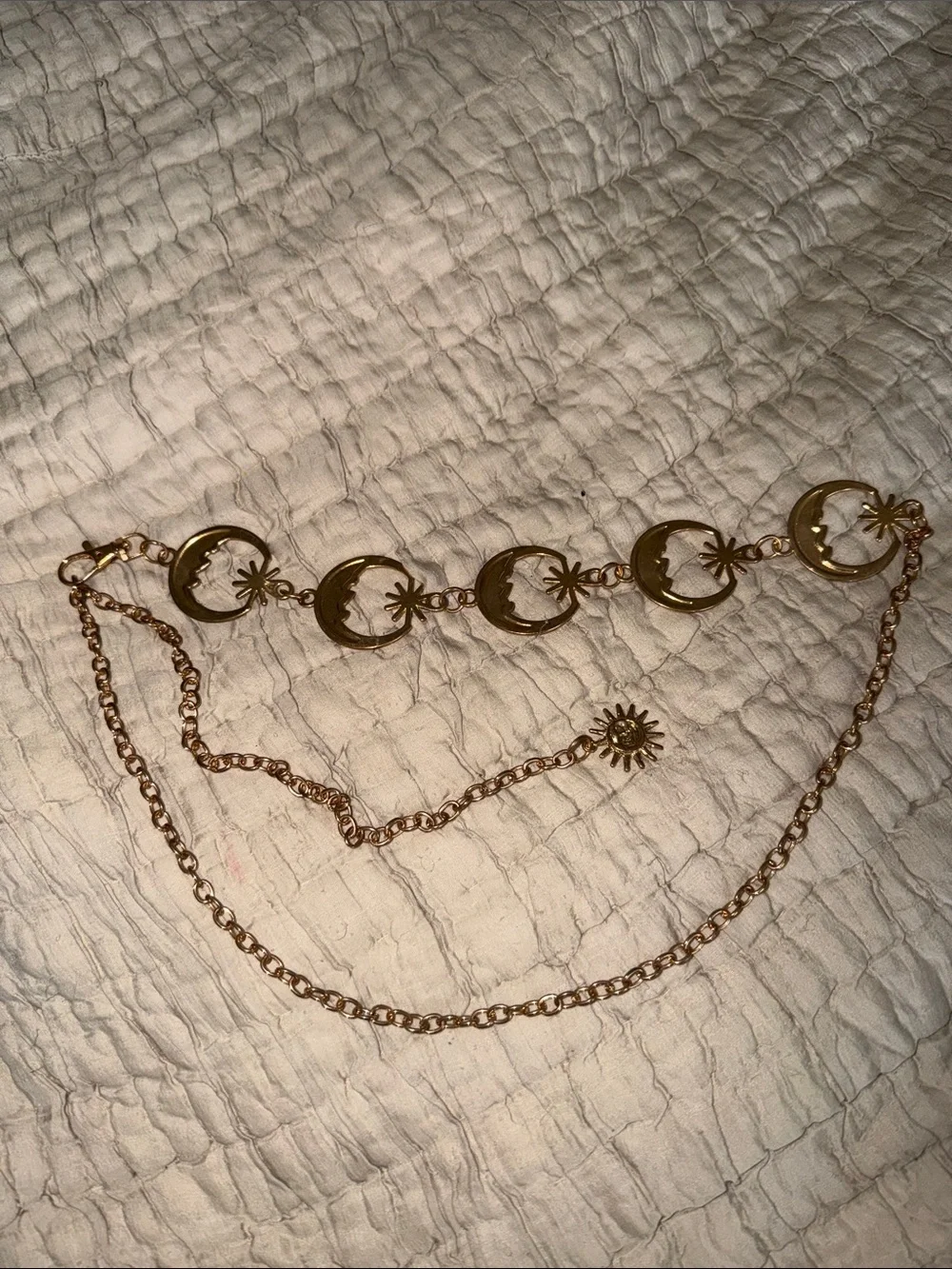 Fabulous gold tone moons Chicos chain belt